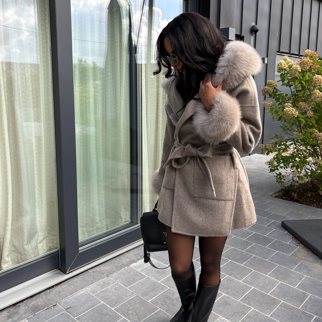 Manteau en laine & fourrure renard LOUVE – Taupe